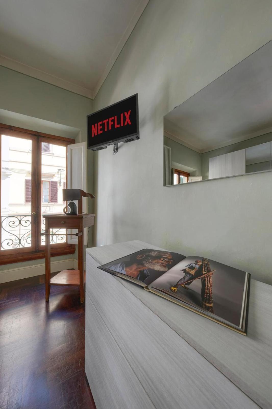Nel Cuore Di Firenze Con Netflix Florencia